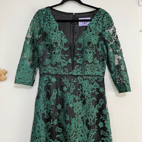 JS Collections Embroidered Lace 3/4 Sleeves Gown - Picture 4 of 10